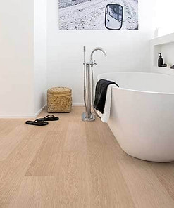 Quick-Step Impressive Ultra White Varnished Oak Laminate Flooring IMU3105