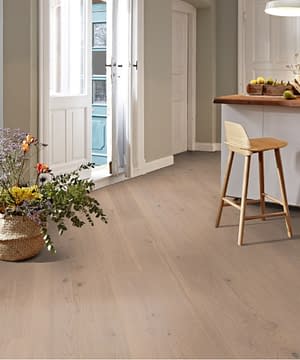 Boen Castle Fresh White Animoso Plank Oak Brushed Live Matt Plus Lacquered