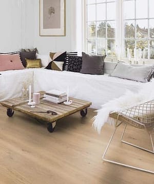 Boen Animoso Oak Plank Live Pure Lacquer Brushed 4 Bevel 209mm